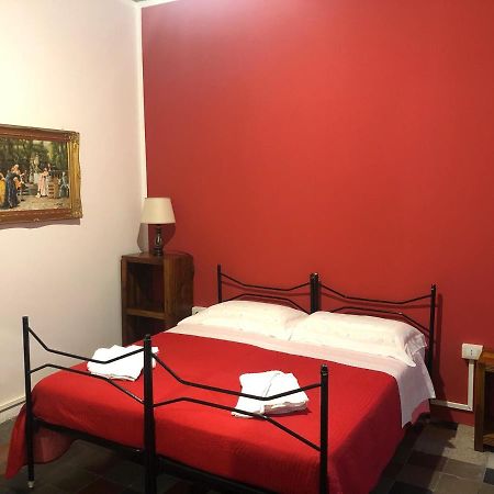 Bed And Breakfast Family Palazzo Stillitano Stilo Exterior foto